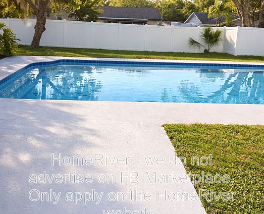 2nd image of 914 Rangeline Rd