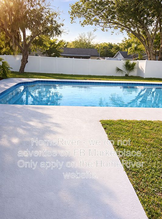 1st image of 914 Rangeline Rd