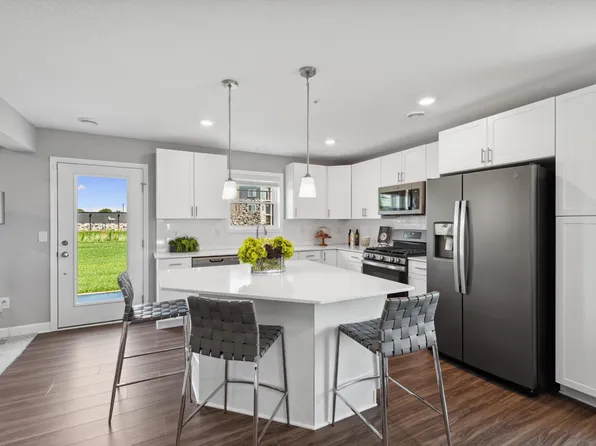 8702 Park Ave NE, Otsego, MN 55330