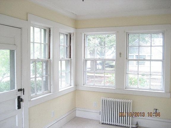 5th image of 55 Highbank Road