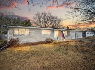 46W524 Locust St, Elburn, IL 60119