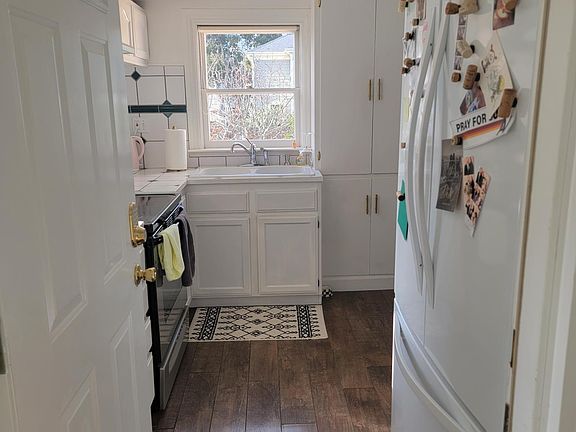 4th image of 1555 Palmer St #3