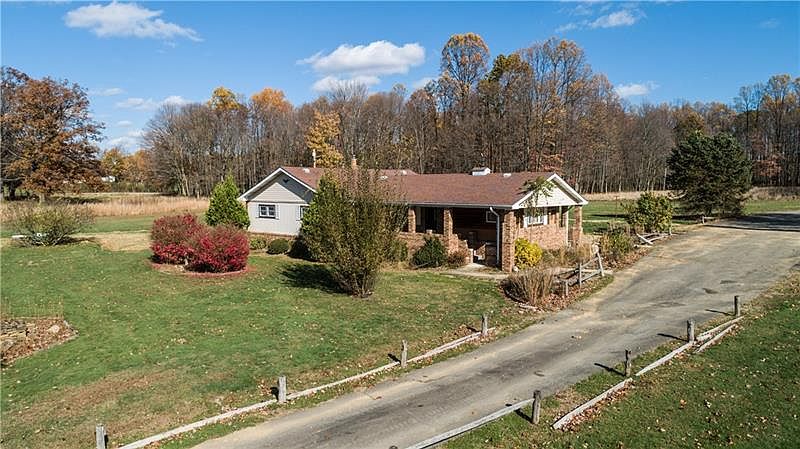 290 Court Rd, Vanderbilt, PA 15486 | Zillow