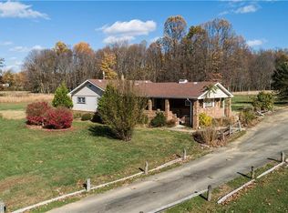 290 Court Rd, Vanderbilt, PA 15486
