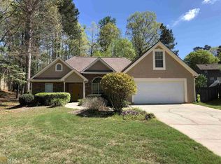 420 Streamview Ln, Stockbridge, GA 30281