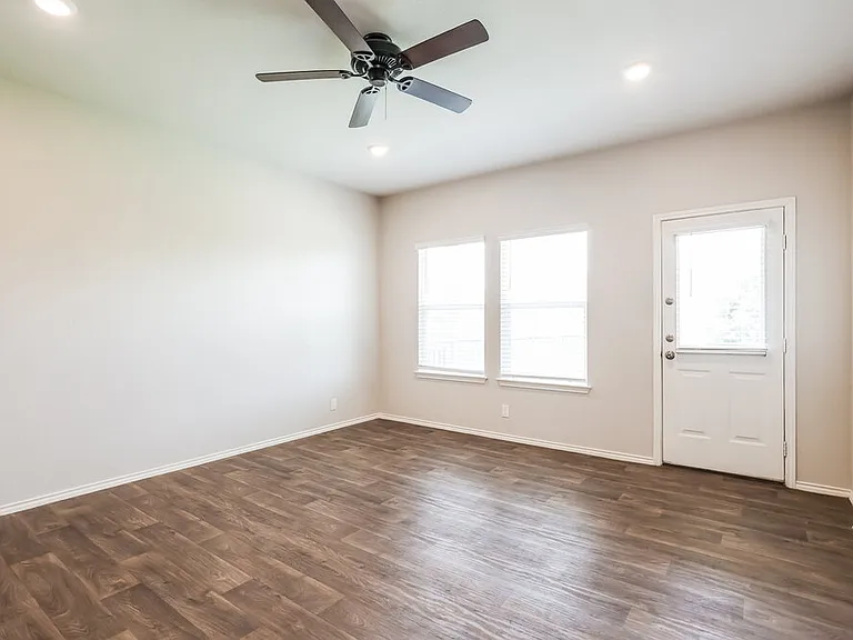 4241 Fort Palmer Blvd — Photo 6