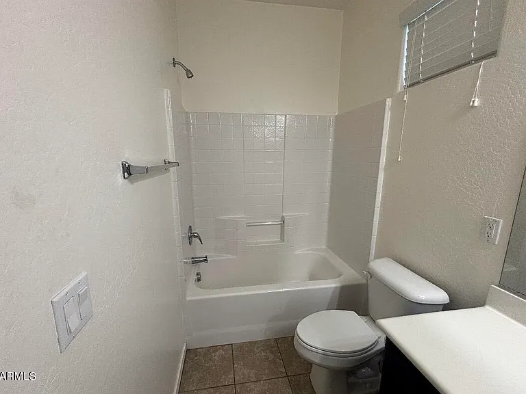 38029 N 252nd Ln — Photo 24
