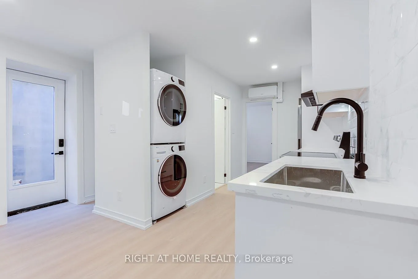 1 bed, $1,800 — Photo 4