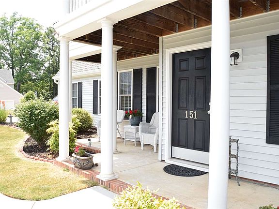 3rd image of 151 Rock Moss Dr