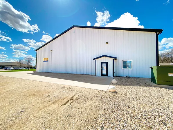 309 Prairie Ave SW, De Smet, SD 57231