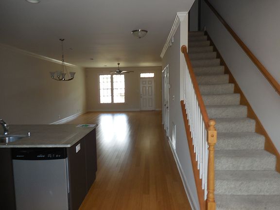 5th image of 124 Bogard Ln