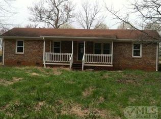 460 Royal Dr, Rock Island, TN 38581