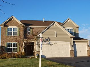 2791 Leonard Ln, North Aurora, IL 60542