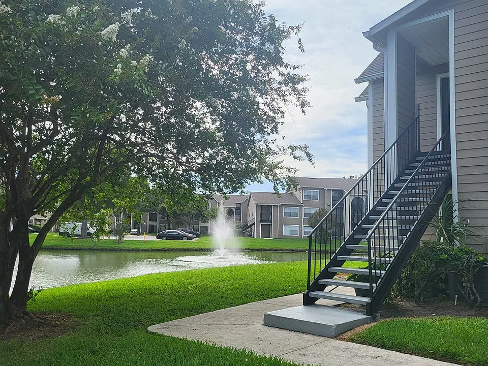 4712 Walden Cir #1-1722