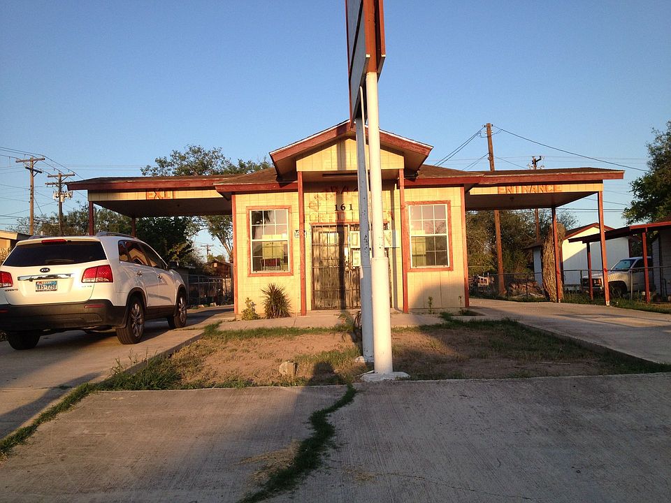 1st image of 161 N Vermont Ave