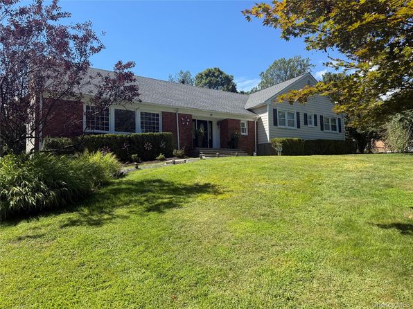 29 Eastview Dr
