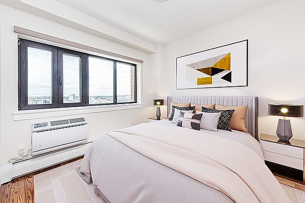1st image of 27-17 21st St #2CC
