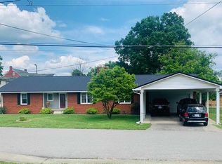 106 S Court St, Grayson, KY 41143