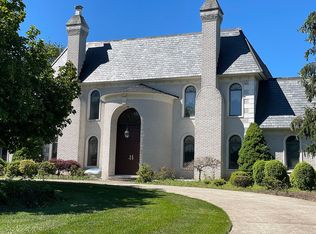 10704 S Glen Rd, Rockville, MD 20854