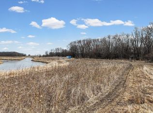 N 2545 East Rd, Farmer City, IL 61842