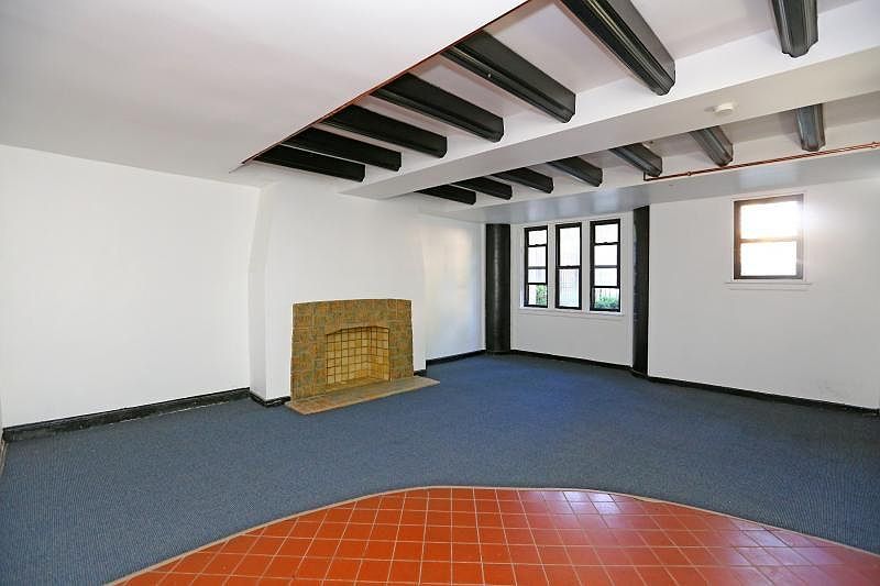 1st image of 5710 N Winthrop Ave #2O1