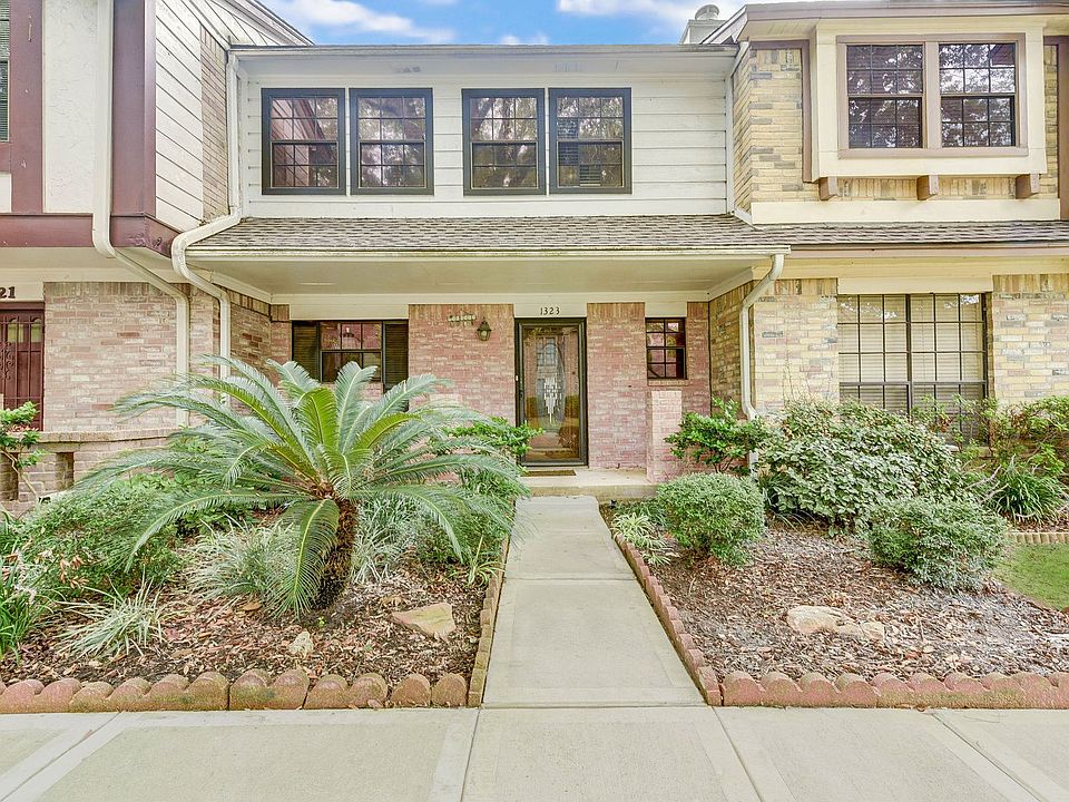 1st image of 1323 Reddleshire Ln #1323