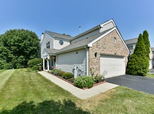 1068 East Ave, Streamwood, IL 60107