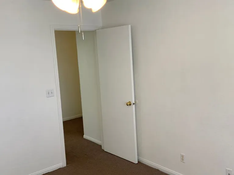 202 W Mary Jane Dr — Photo 5
