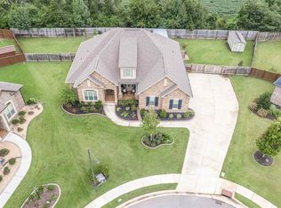 705 Lexee Way, Bonaire, GA 31005