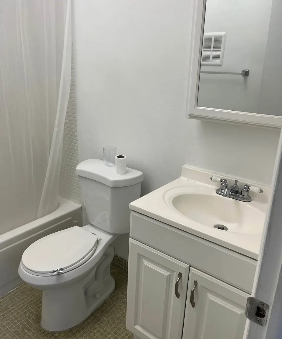 1 bed, $1,800 — Photo 4