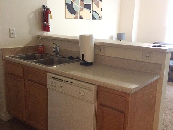 3rd image of 40 N McKinley Ave APT 308