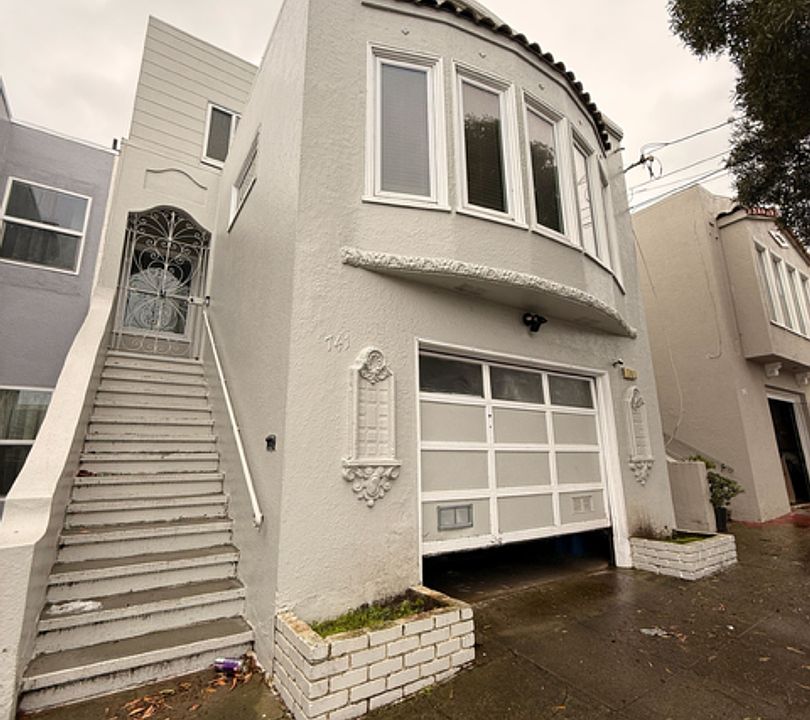 1st image of 741 Hanover St