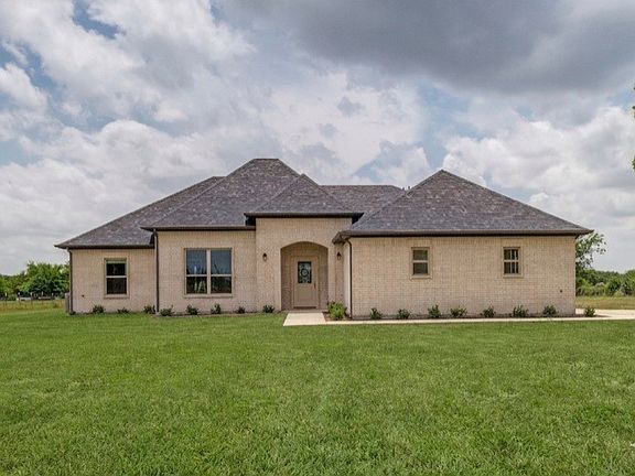 2nd image of 3712 County Road 1102