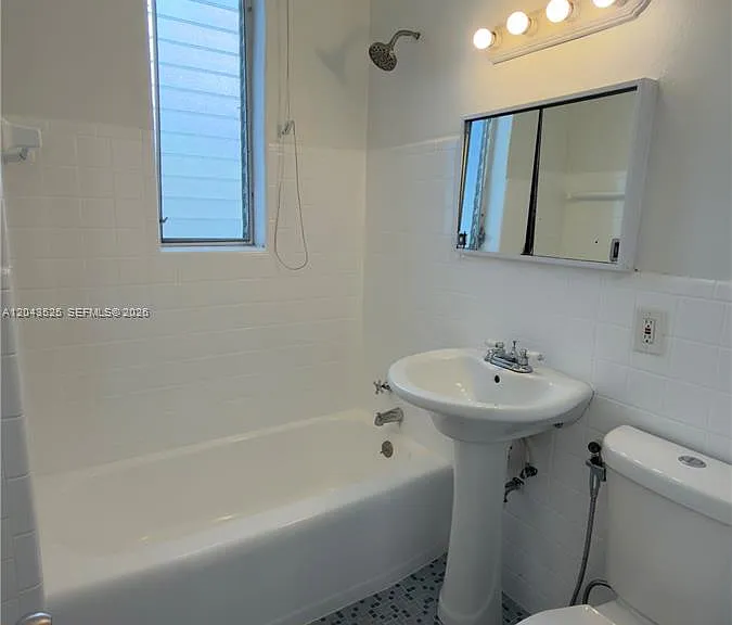 808 84th St #812 — Photo 13