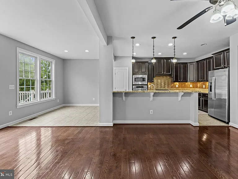 21268 Park Grove Ter — Photo 40