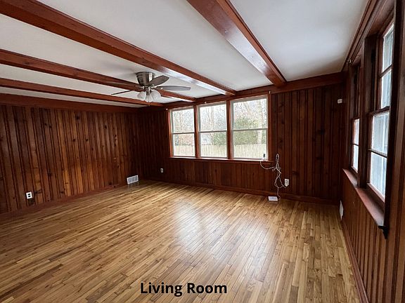 4th image of 17 Lafayette Ave