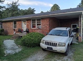 2340 Spring Valley Rd, Henderson, NC 27537