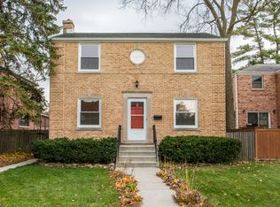 230 N Delphia Ave, Park Ridge, IL 60068