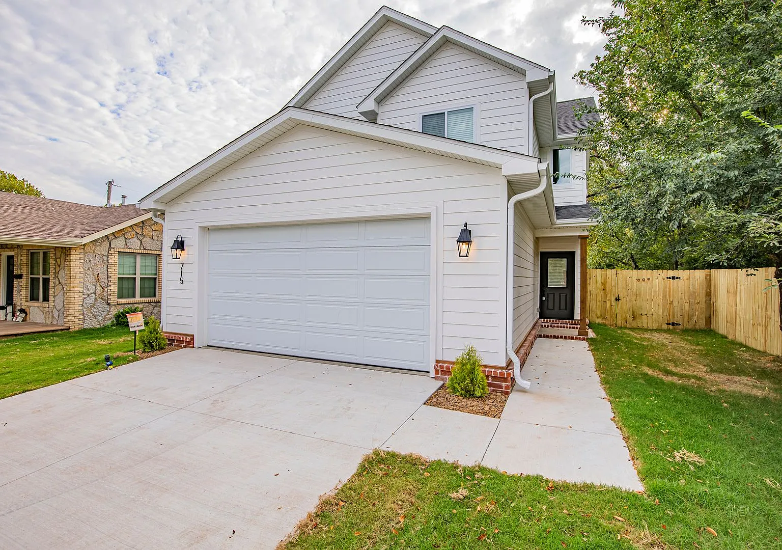 715 N. Mt. Olive Street — Photo 1