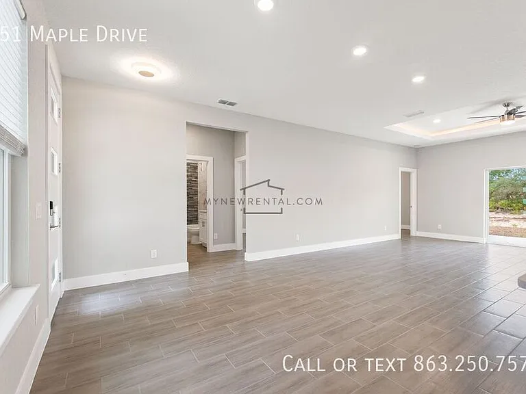 151 Maple Dr — Photo 5