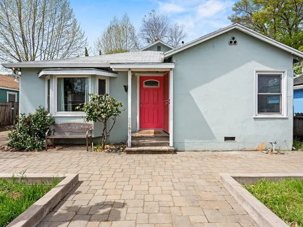 5 Lorraine Street, Ukiah, CA 95482