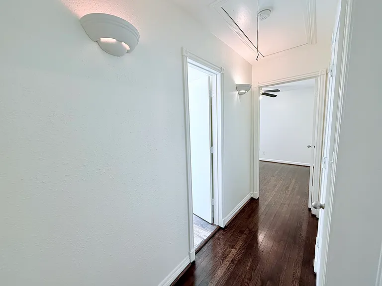 10640 Aledo Dr — Photo 12
