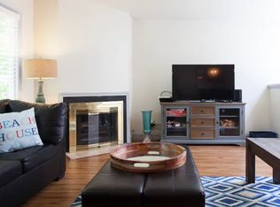 1031 3rd St #B, Santa Cruz, CA 95060