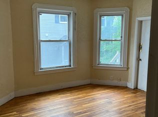 94 Highland St #1F, Brockton, MA 02301