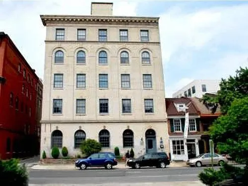 225 Arch St Photo 1