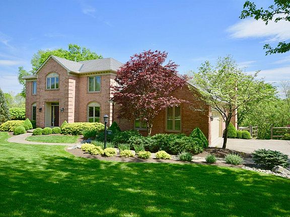 3rd image of 3120 Williams Creek Dr