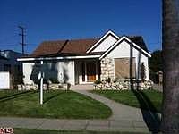 1st image of 5718 Deane Ave
