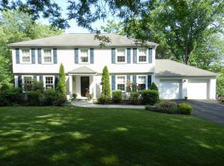 28 Puddingstone Dr, Boonton, NJ 07005