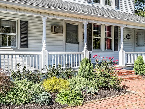 2nd image of 238 McConnell Ave