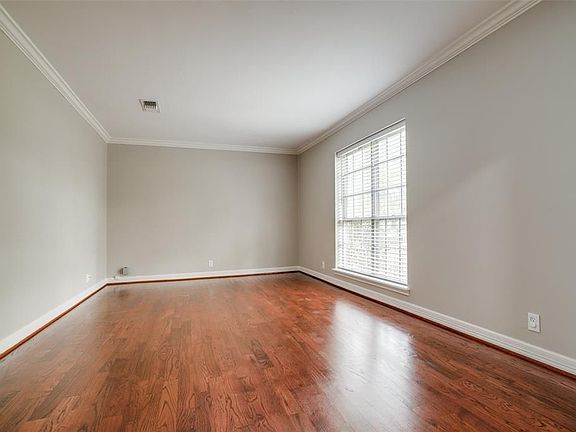 4th image of 1503 Shannon Valley Dr